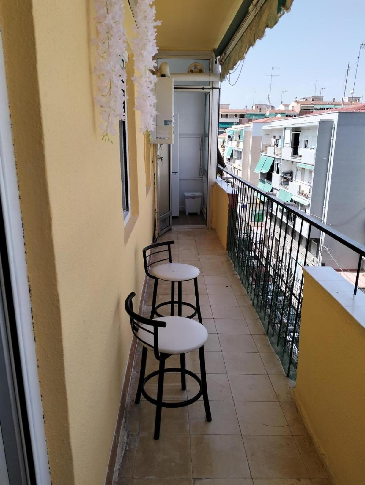 Ricardo Hostal Apartamento 3 Habitaciones アリカンテ エクステリア 写真