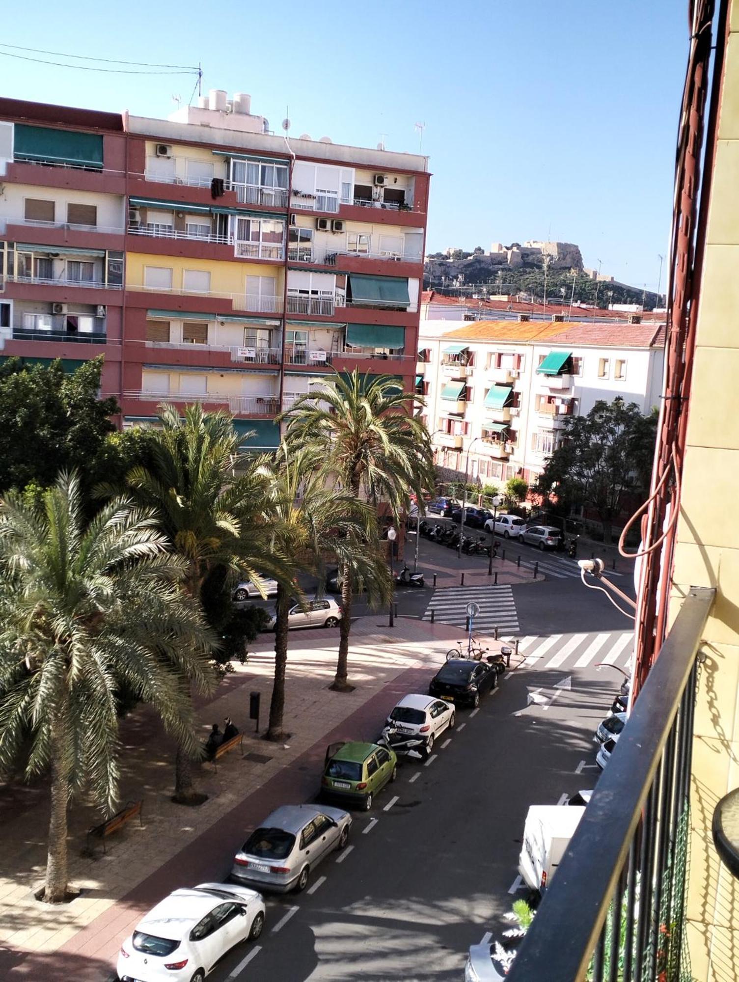 Ricardo Hostal Apartamento 3 Habitaciones アリカンテ エクステリア 写真